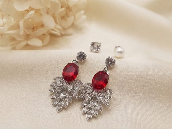 ear ring red n 2