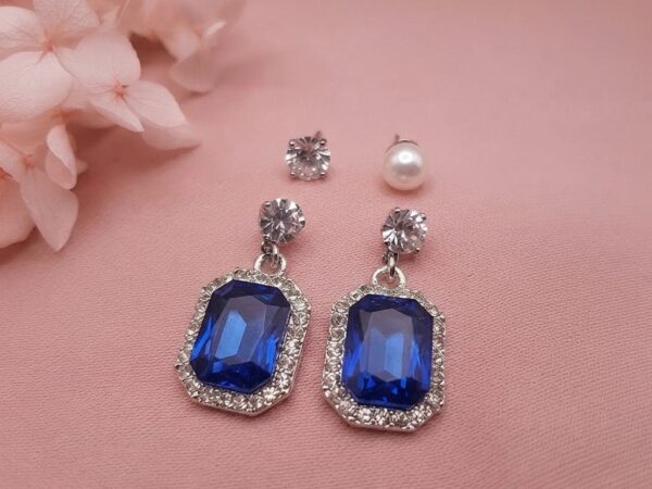 ear ring blue n 1